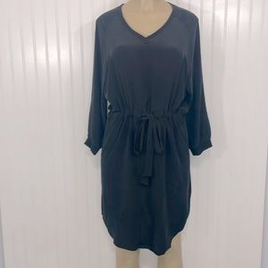 R | Label The Reset Black 100% Silk Dress Curved Hem Tie Waist V- Neck Medium